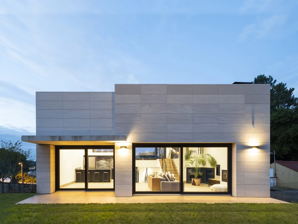 Cortizo PVC Windows – Modern Façade Cortizo PVC windows in a modern façade with large glazed spans