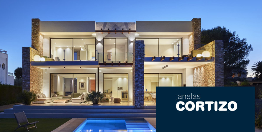 Façade with Cortizo Windows and Doors in high-performance PVC and aluminum