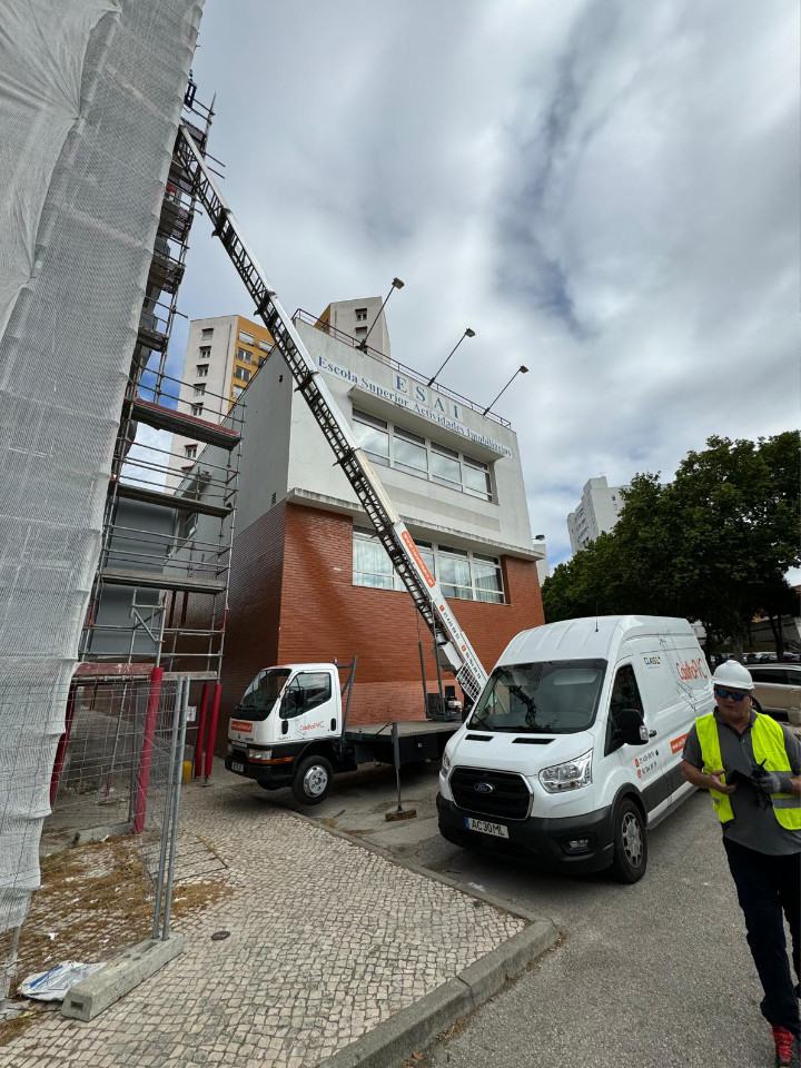 Lisboa – Substituição de Caixilharia em 3 Edifícios no Bairro do Condado, Chelas