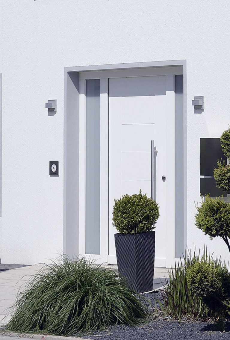 white-pvc-exterior-door Safetec Inside – A Melhor Proteção Contra Arrombamentos